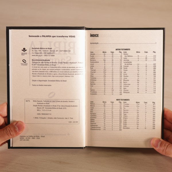聖書 神は世界を深く愛された |北米標準フォント |ハードカバー