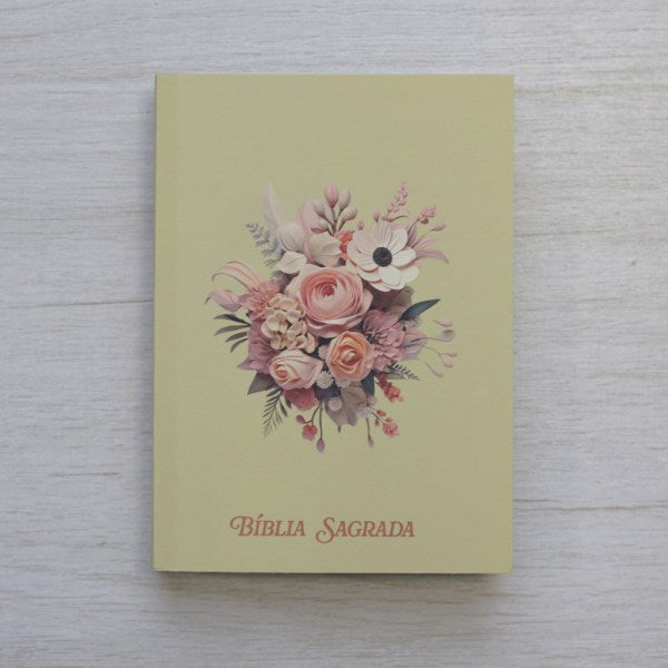 Bíblia Sagrada Pequena | ARC | Capa Brochura Buquê de Flores