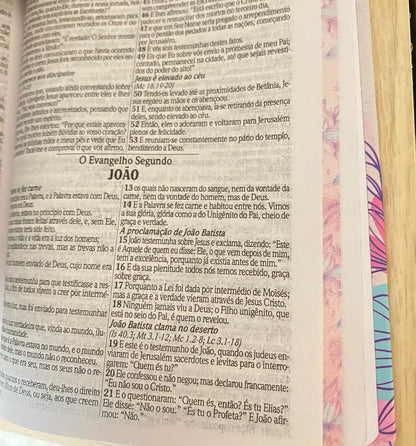 Bíblia Slim | KJA | Capa Dura | Floral Pedrinhas