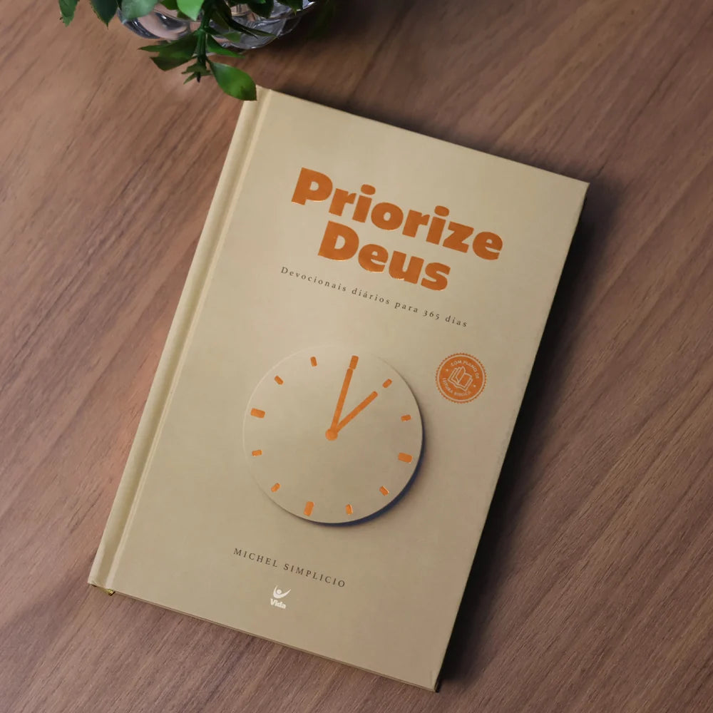 Devocional Priorize Deus 2027 | Michel Simplicio