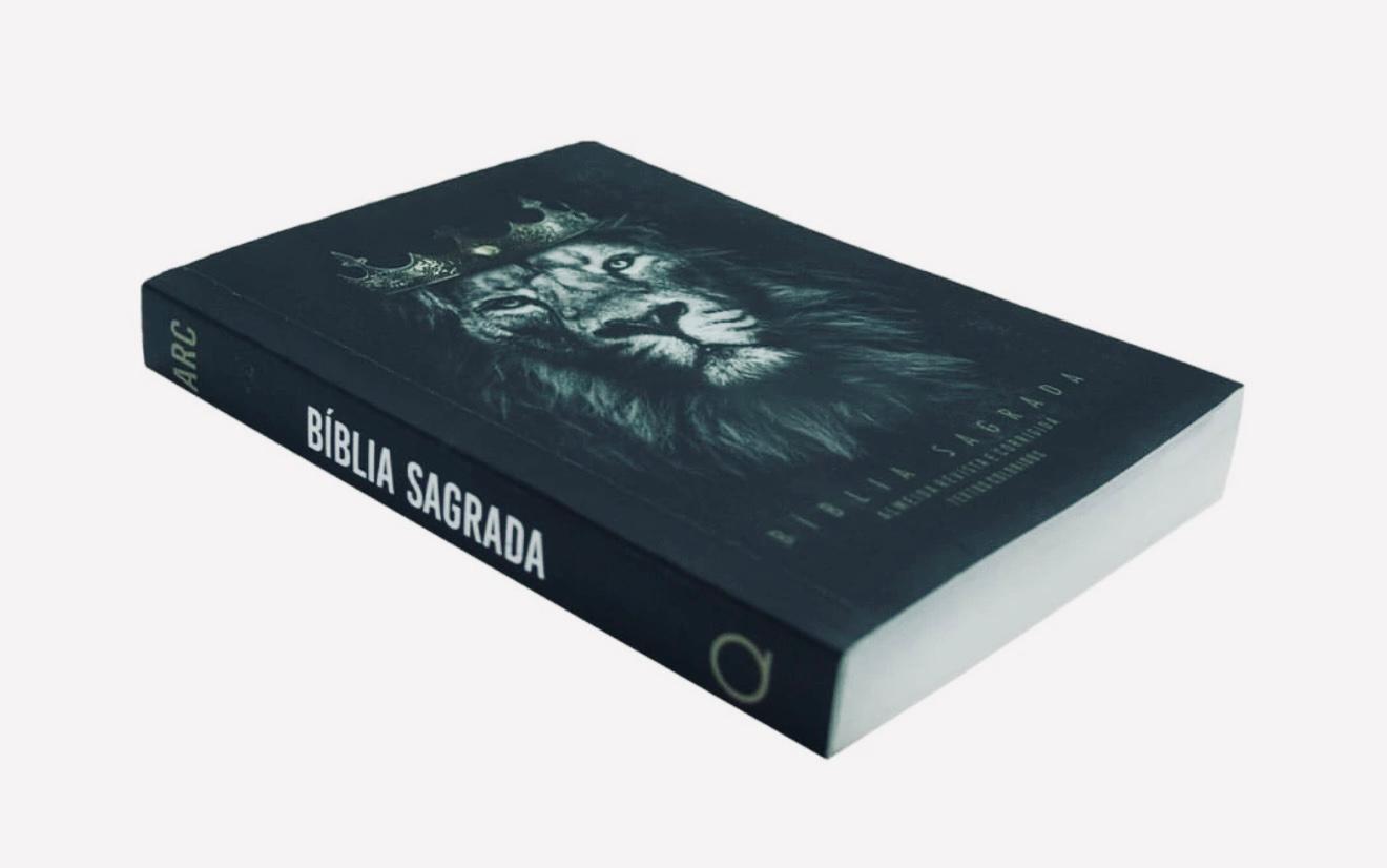 Bíblia Evangelismo ARC - Capa Leão Rei Dos Reis - Edição De Bolso